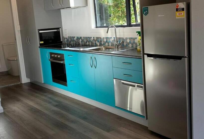 North Hobart, Tranquil Retreat, No Stairs, Access