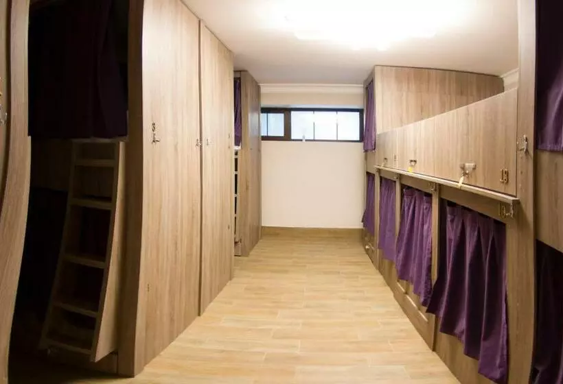 Home Boutique Hostel
