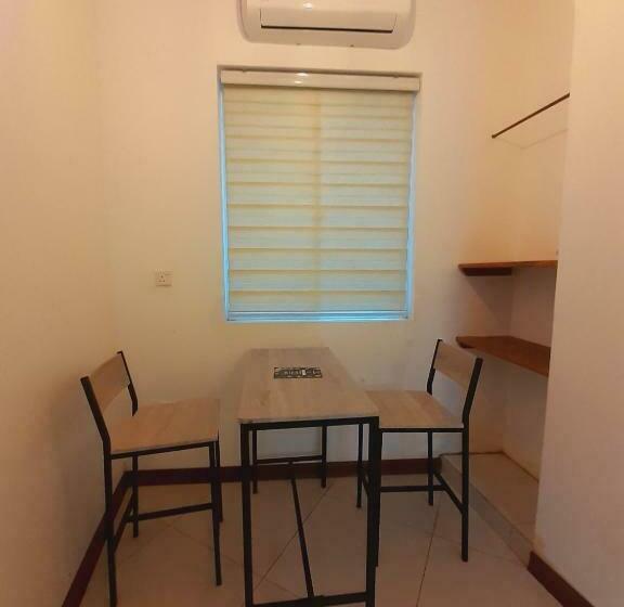 Отель Royal Crown Residence