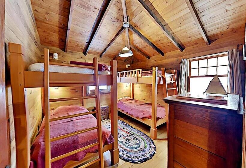 Legacy Point On Little Siss