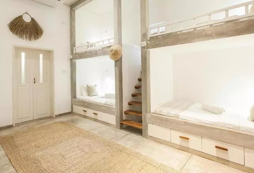 ユースホステル We Escape