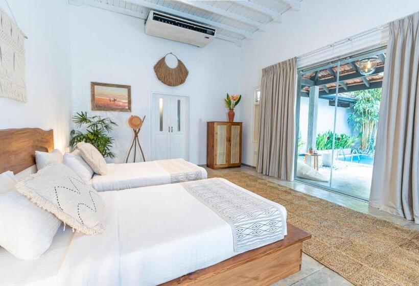 הוסטל We Escape