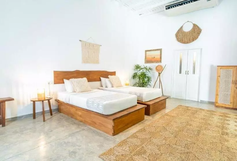 ユースホステル We Escape