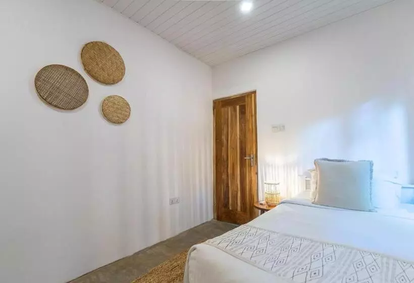 ユースホステル We Escape