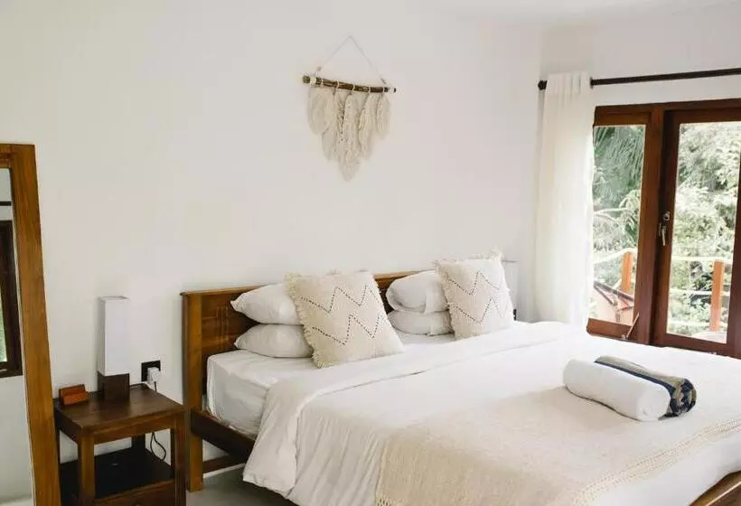 ユースホステル We Escape