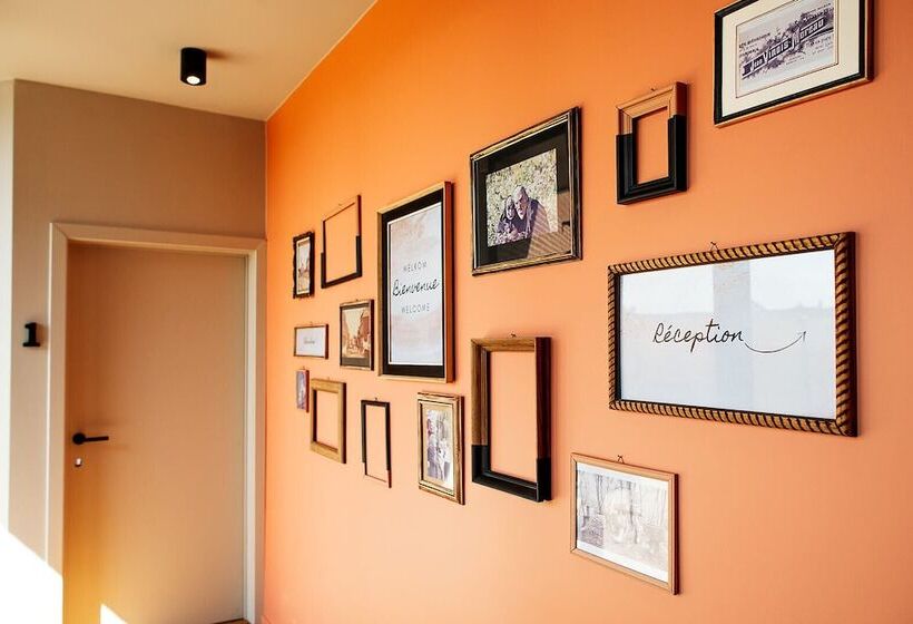 בית מלון כפרי De La Poste