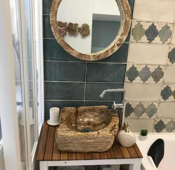 Ile Du Cap Couladère   Vue Magnifique Lac Marin   Baignoire Jaccuzi   Complexe Piscine, Sportif, Ani