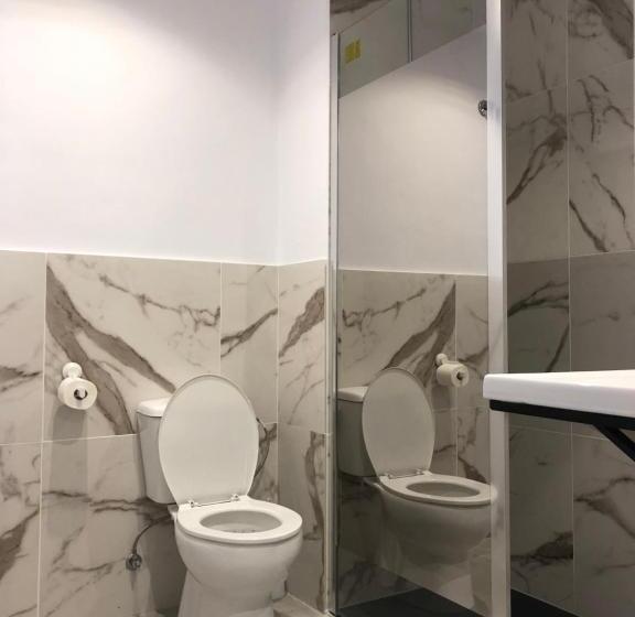 پانسیون Hostal Santa Calma