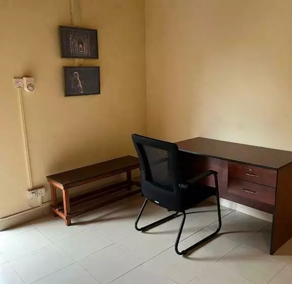 Tanty’s Hostel