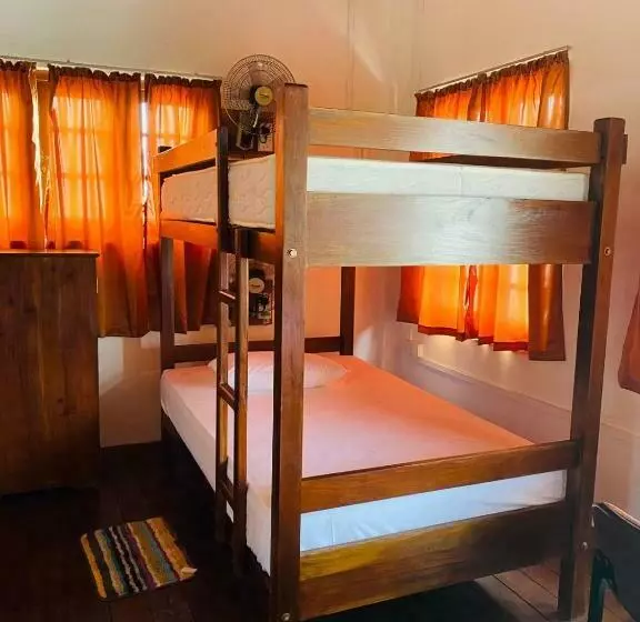 Tanty’s Hostel