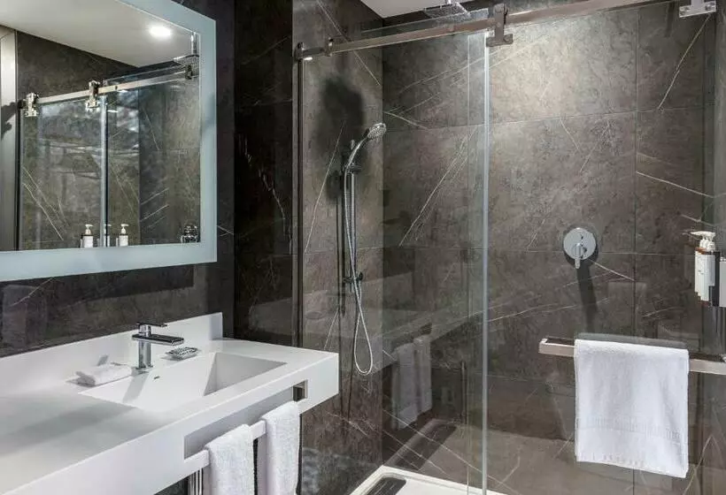 Ac Hotel San Jose Airport Belen