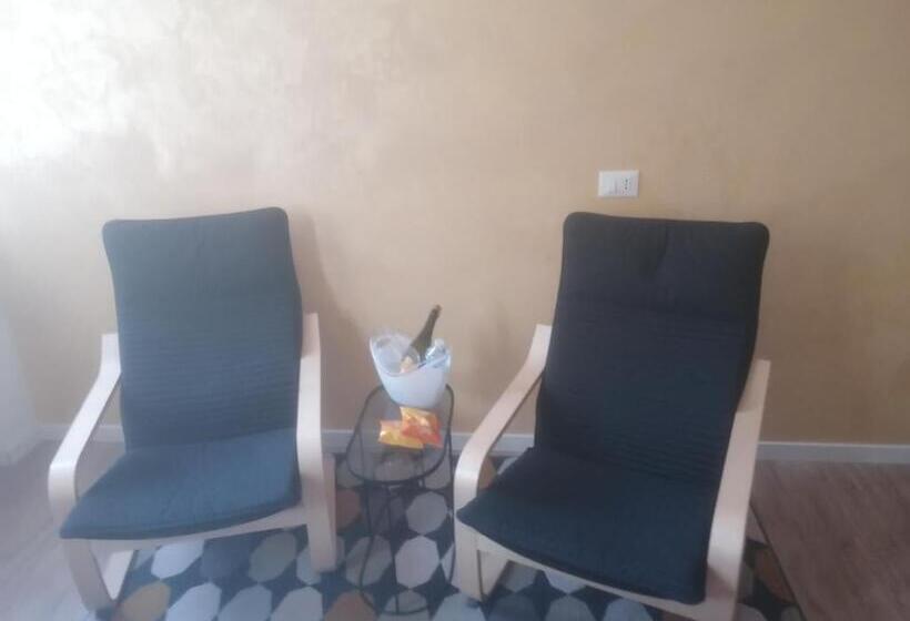 تختخواب و صبحانه Emmanueli65 Fronte Clinica Per 4 Matrimoniale E Castello