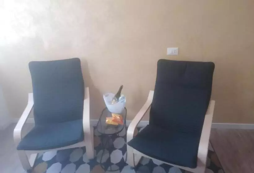 تختخواب و صبحانه Emmanueli65 Fronte Clinica Per 4 Matrimoniale E Castello