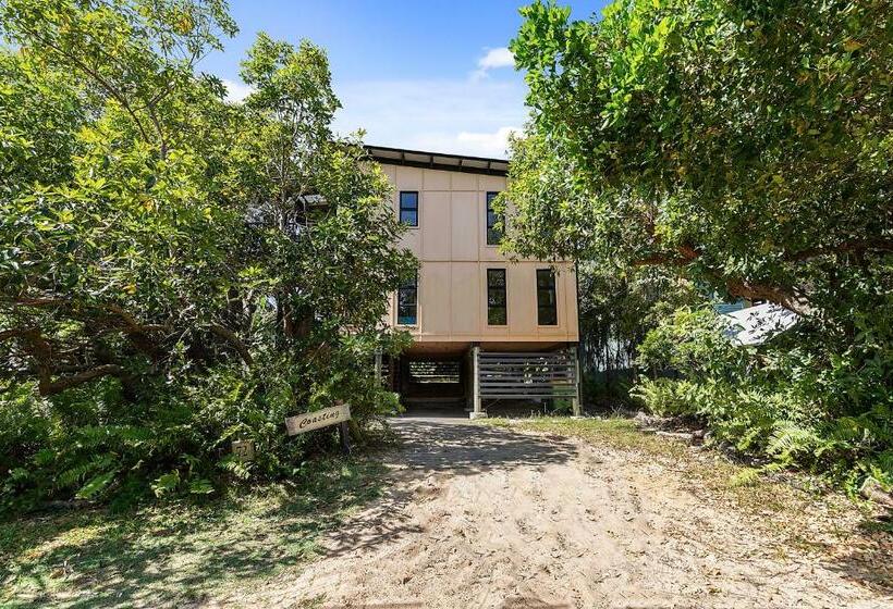Coasting Straddie Style Beach House