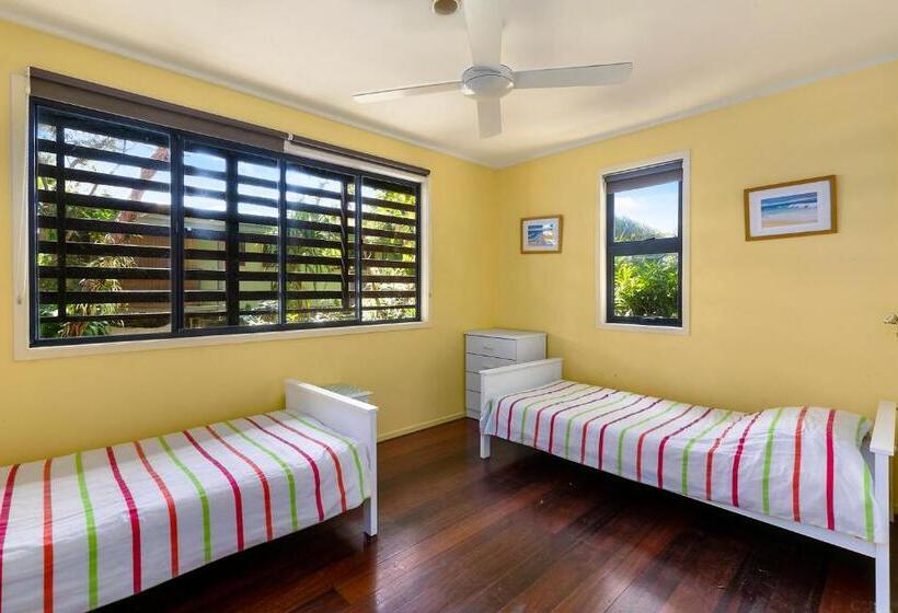 Coasting Straddie Style Beach House