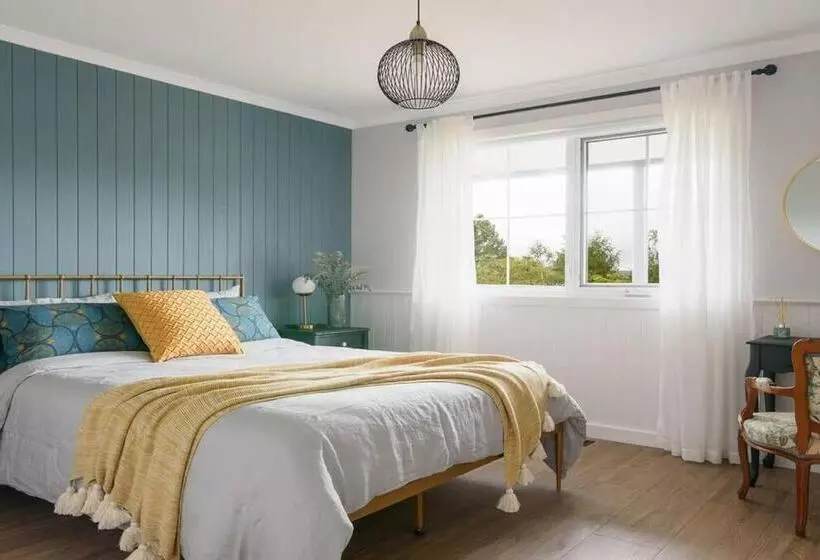 Grenville Belle Daylesford