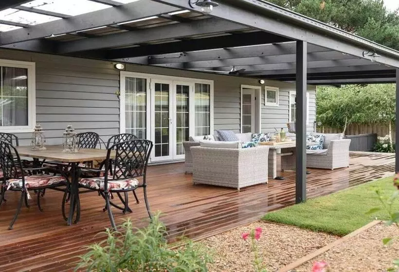 Grenville Belle Daylesford