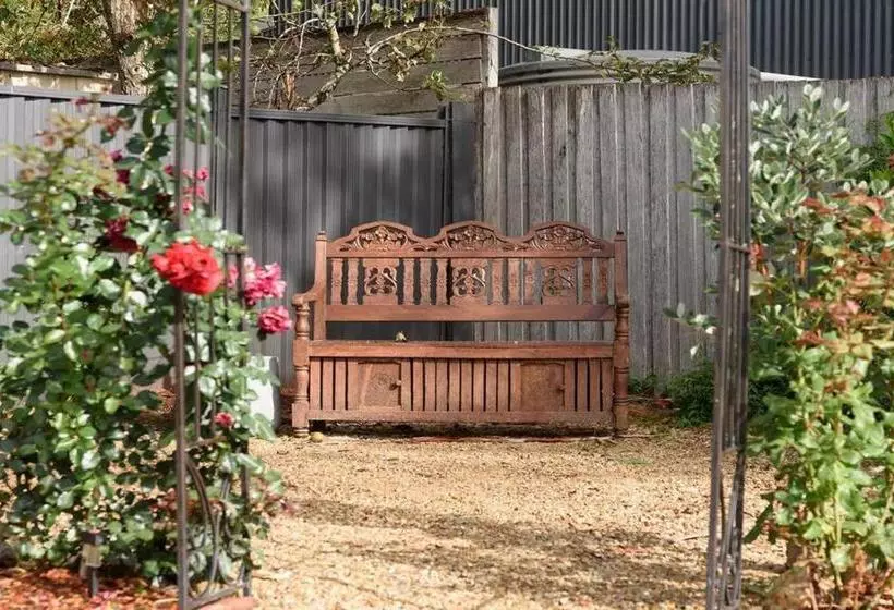 Grenville Belle Daylesford