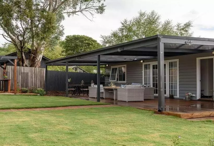 Grenville Belle Daylesford