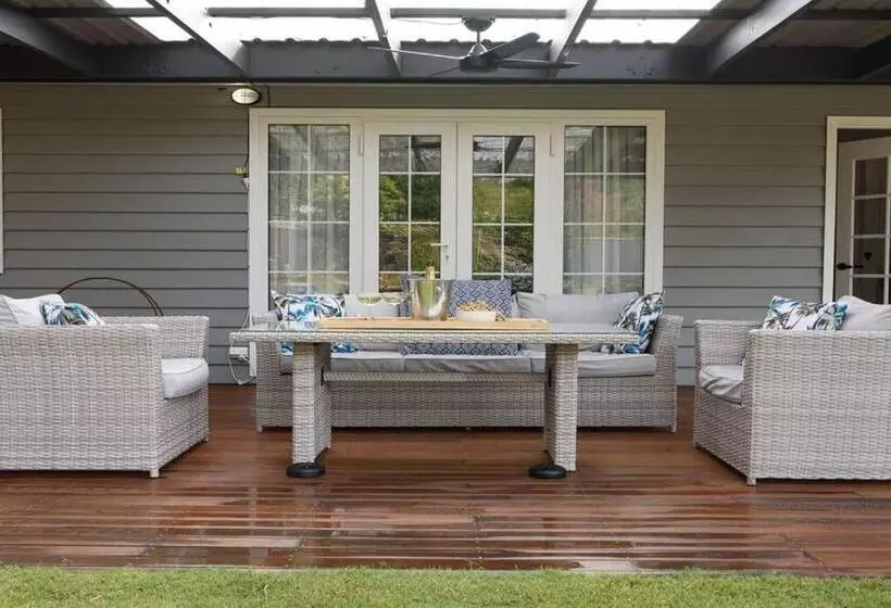 Grenville Belle Daylesford