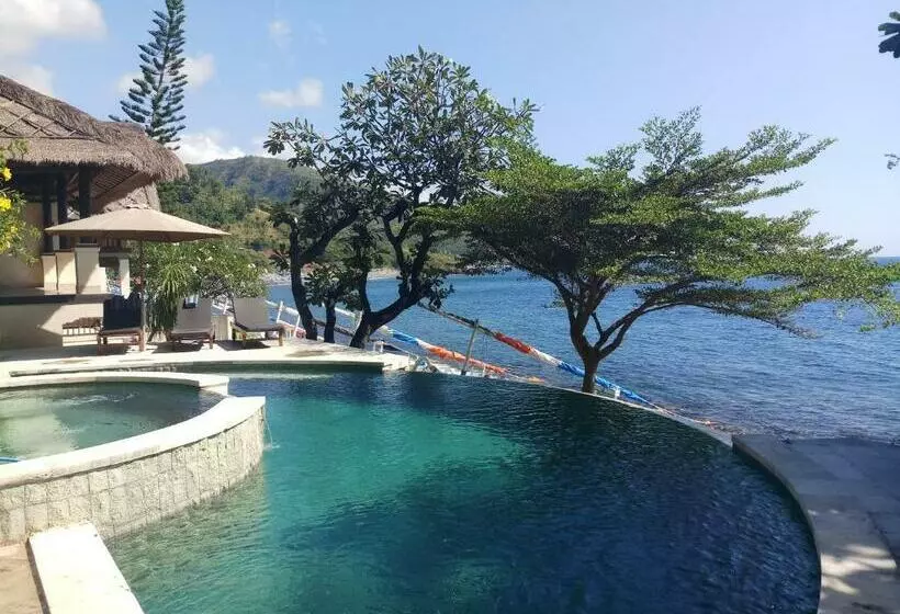 ホテル Amed Santorini Villa