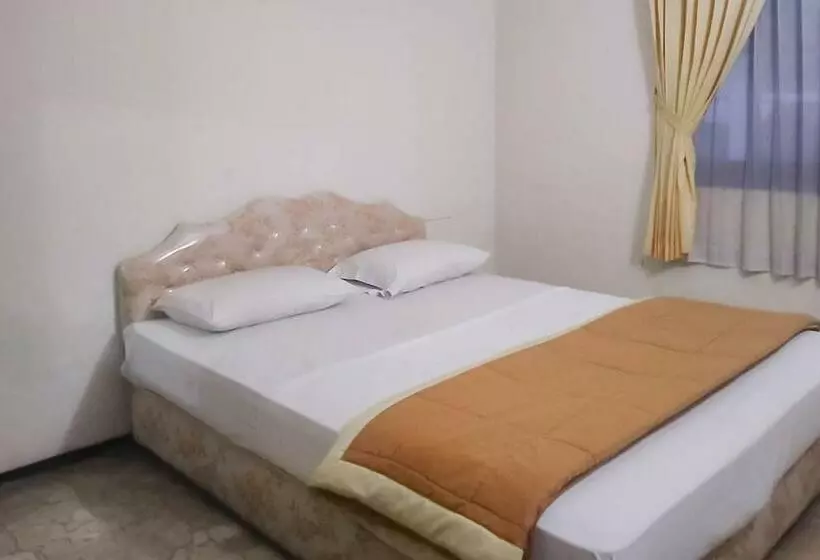 ホテル Mataram Cottage Syariah Mitra Reddoorz