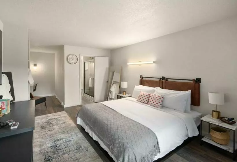 Hotelli Mccoy Pullman