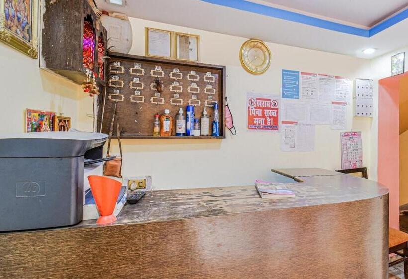 בית מלון כפרי Oyo 87379  Atithi Inn