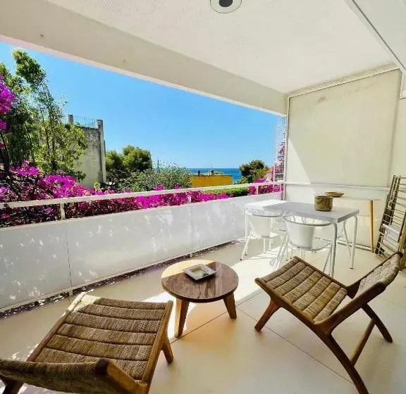 La Mauviere   75m2   4pers   Parking   Wifi