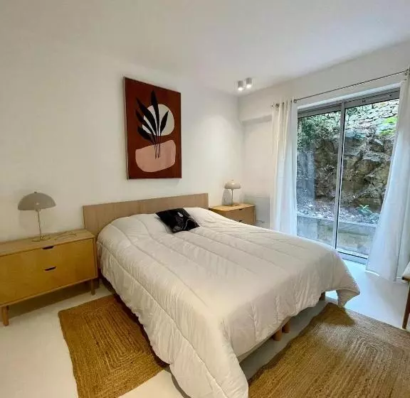 La Mauviere   75m2   4pers   Parking   Wifi