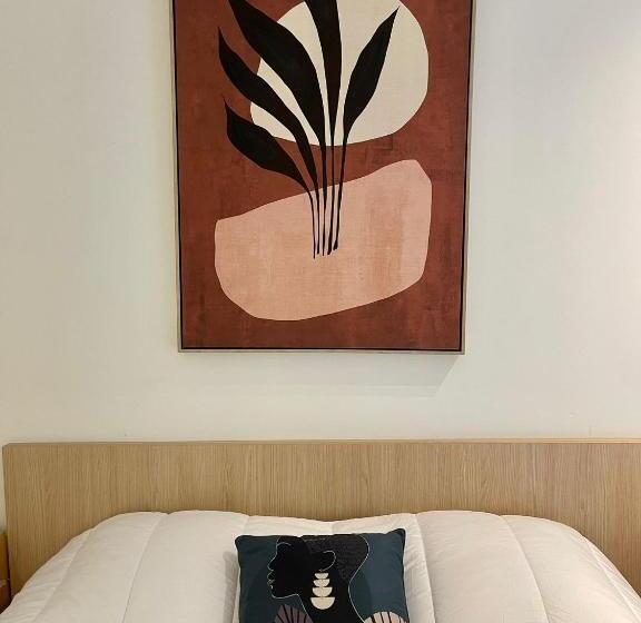 La Mauviere   75m2   4pers   Parking   Wifi