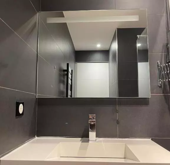 La Mauviere   75m2   4pers   Parking   Wifi