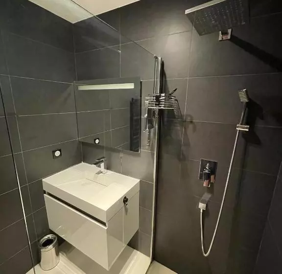 La Mauviere   75m2   4pers   Parking   Wifi