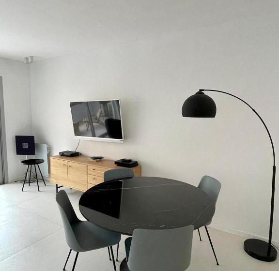 La Mauviere   75m2   4pers   Parking   Wifi