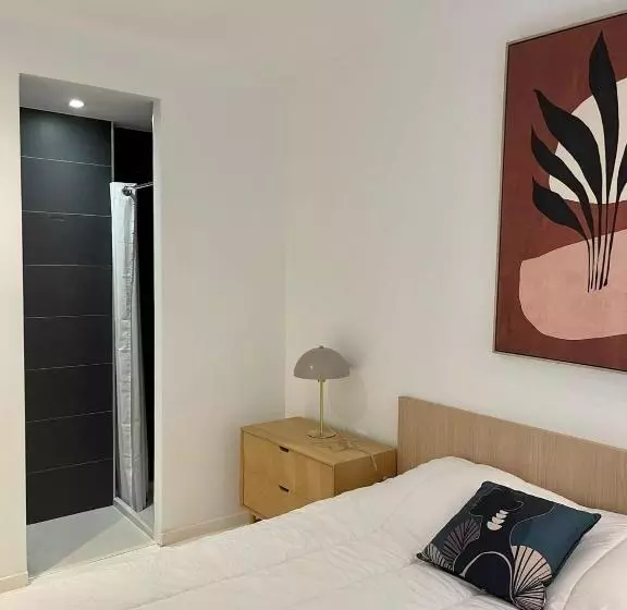 La Mauviere   75m2   4pers   Parking   Wifi