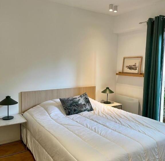 La Mauviere   75m2   4pers   Parking   Wifi