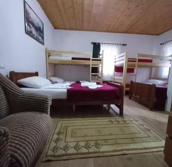 Majatalo Guest House “ Center Theth “