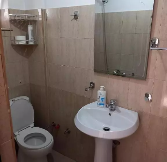 Majatalo Guest House “ Center Theth “