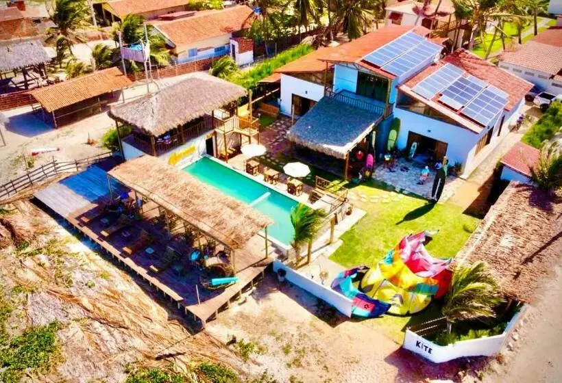 ペンション Kite Inn House Pousada E Kite Club