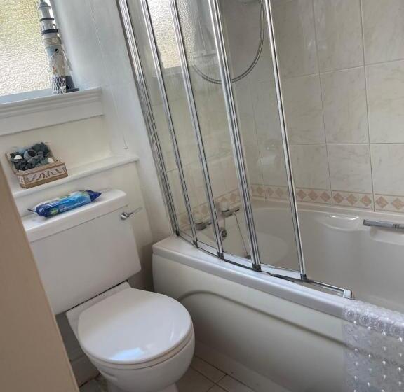 Lovely 2 Bed Apartment Porthmadog Harbourside