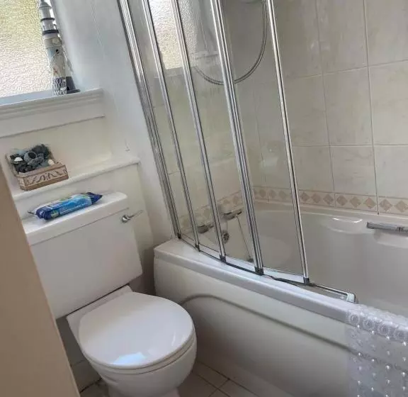 Lovely 2 Bed Apartment Porthmadog Harbourside