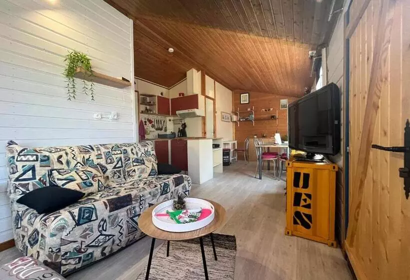 Chalet Agréable En Bord En De Mer