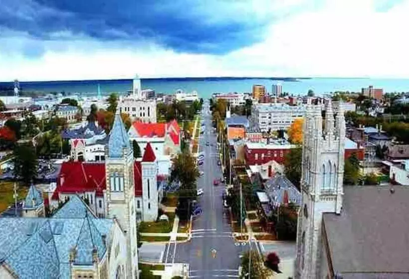 Cottage Near Cedar Point And Downtown Sandusky