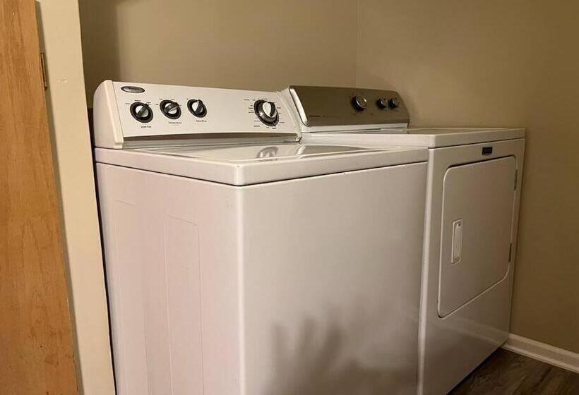 Cottage Near Cedar Point And Downtown Sandusky