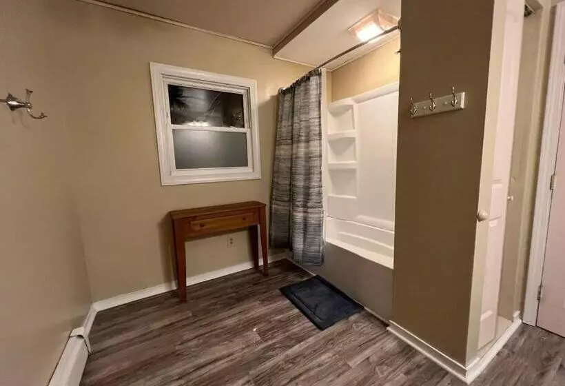 Cottage Near Cedar Point And Downtown Sandusky