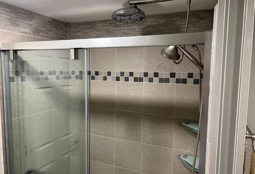 Cottage Near Cedar Point And Downtown Sandusky