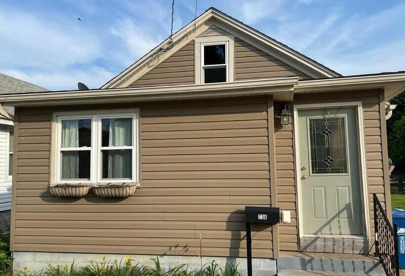 Cottage Near Cedar Point And Downtown Sandusky