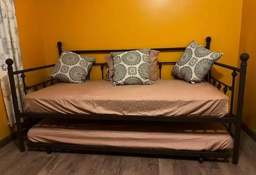 Cottage Near Cedar Point And Downtown Sandusky