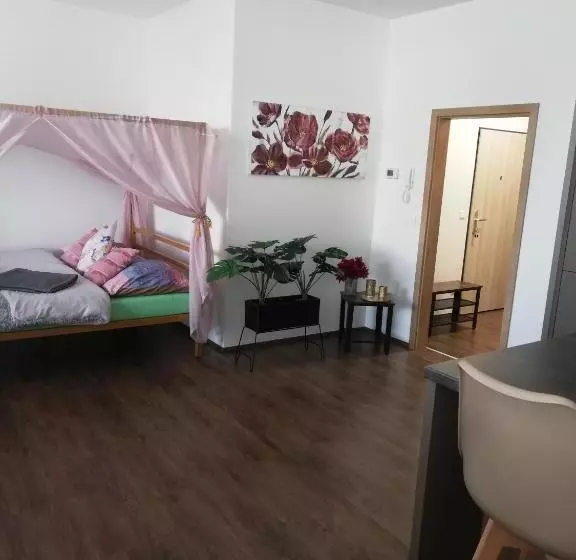 Glam Apartmán Bučovice