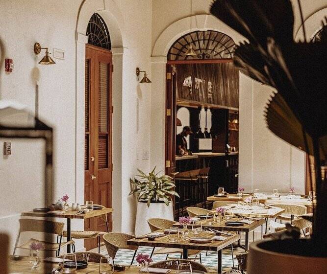 Amarla Boutique Hotel Casco Viejo